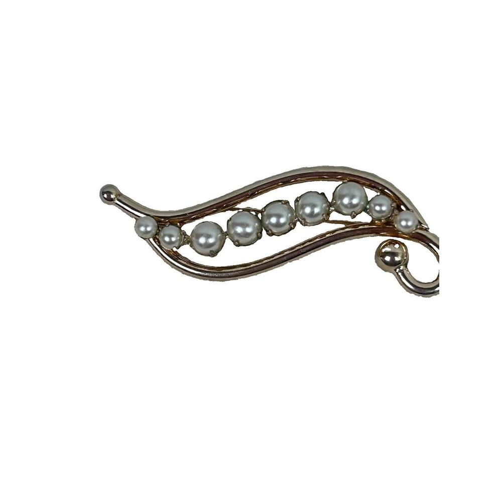 Gold-tone brooch curved, swirled design faux pearls Mid-Century style